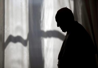 Vaticano se desliga de historia en Facebook sobre divorciada