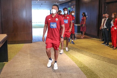 Cortizo se reúne con jugadores de la selección de Panamá, previo a su encuentro ante Canadá
