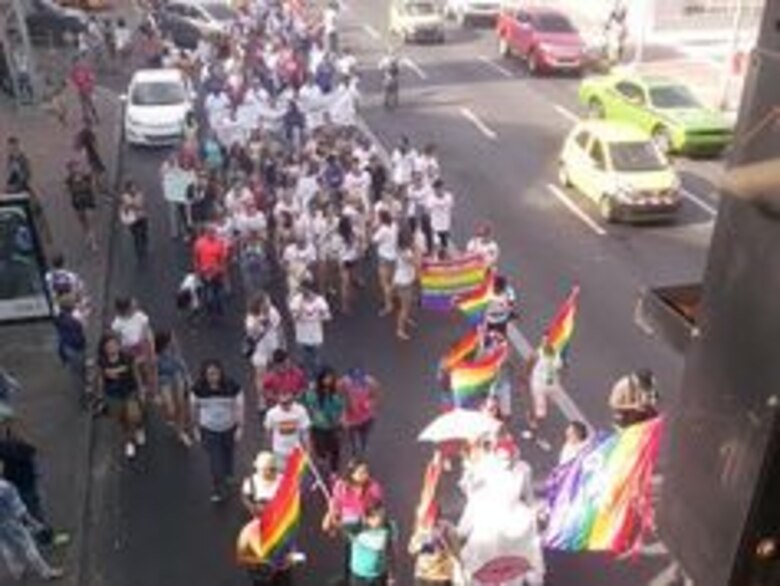 En Panamá celebran marcha por el orgullo gay