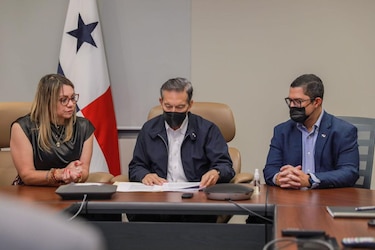 Alianza lleva petición al Presidente
