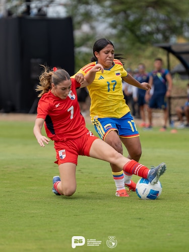 Panamá arranca con pie derecho: Derrota a Colombia