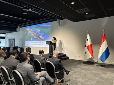 La Embajada de Panamá en La Haya impulsa conferencia internacional sobre el Canal