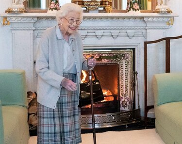 Los últimos momentos de Isabel II fueron pacíficos y sin dolor, según secretario