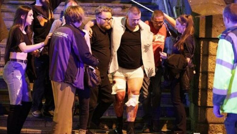 Al menos 19 muertos y 50 heridos en atentado 'terrorista' en Mánchester