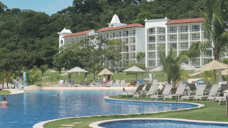 Herman Bern logra compra de tierra, pese a fallo de la Corte Suprema