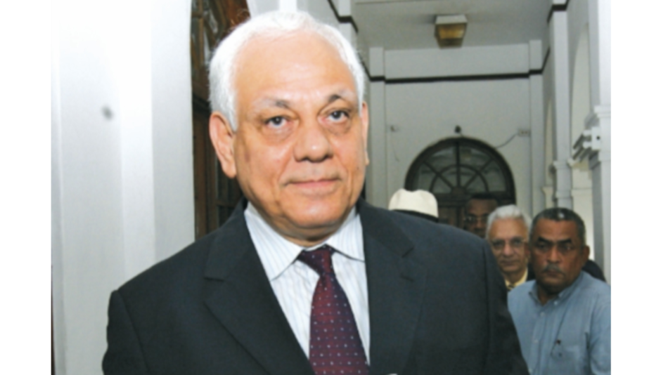 Tribunal archiva querella de Martinelli contra Mitchell Doens