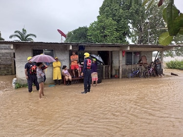 Alerta por efectos ciclónicos de la tormenta Ian: unas 150 casas inundadas, ríos desbordados y caídas de árboles