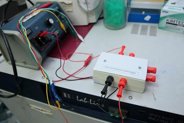 Tratar la malaria con energía y no con drogas, una meta ambiciosa