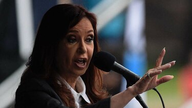 Nueva inculpación contra expresidenta Cristina Fernández, por supuesta asociación ilícita y lavado de activos