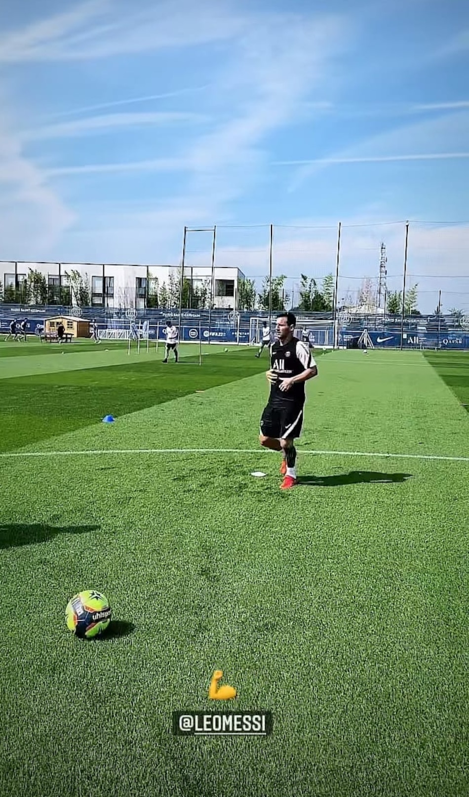 Messi participa en su primer entrenamiento con el PSG