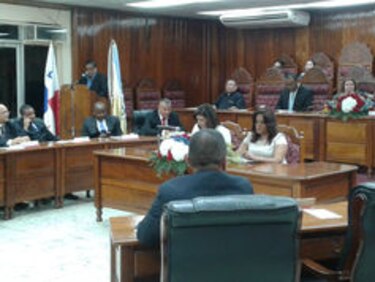 Representante de Puerto Pilón, nuevo presidente del Concejo de Colón