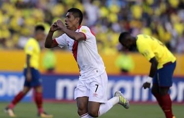 Perú gana en Ecuador y está en zona de Mundial