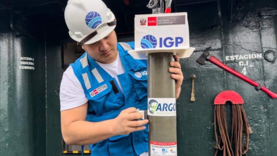 Utilizan sensores de alta tecnología para controlar estado ambiental del océano