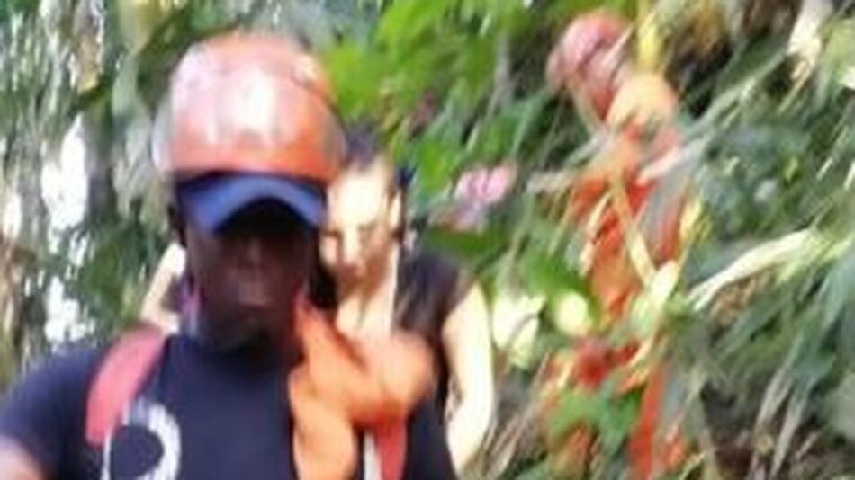 Rescatistas ubican a las ocho personas extraviadas en El Peñón en Las Lajas