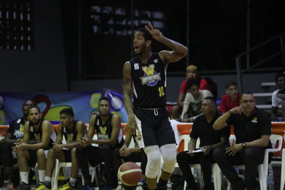 Los actuales campeones le quitan el invicto a los Caballos de Coclé en el baloncesto de la LPB