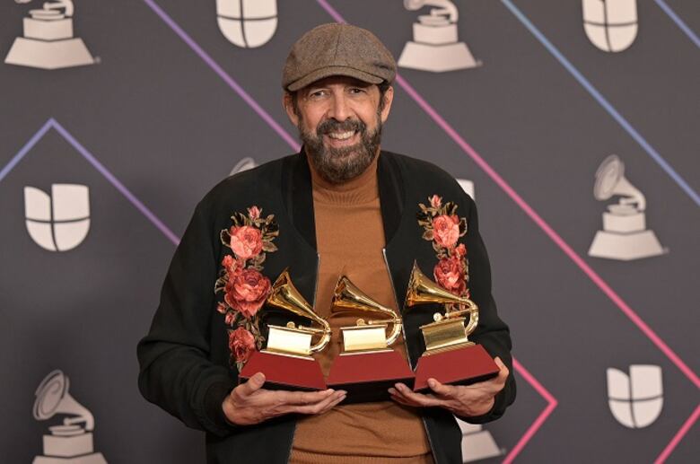 Rubén Blades se lleva dos Latin Grammy por ‘Mejor Álbum de Salsa’ y ‘Mejor Álbum del Año’