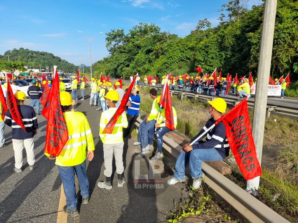 Suntracs vuelve a las calles para protestar, se registran cierres en varios puntos