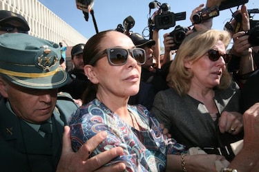 Isabel Pantoja entra en la cárcel para cumplir condena por blanqueo de capitales