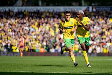 José Córdoba fue titular en la victoria del Norwich City
