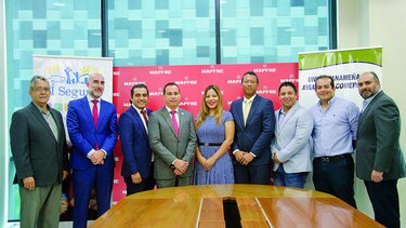 Mapfre Panamá firma acuerdo con Uncap
