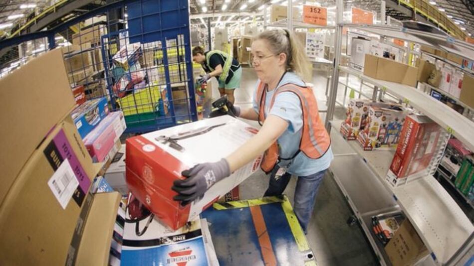 China lamenta salida de EU de la Unión Postal Universal