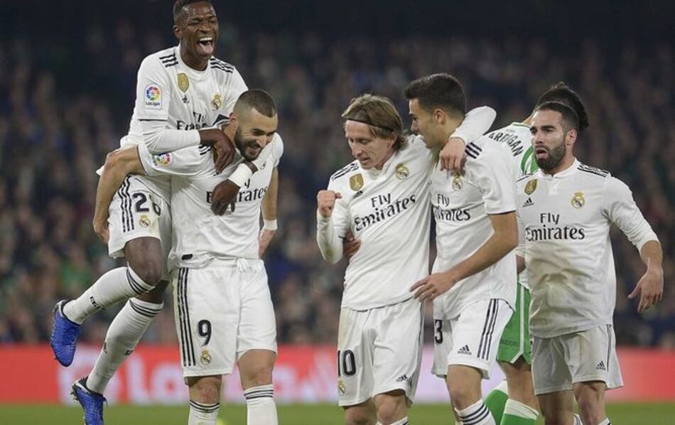 Real Madrid vence al Betis con gol de Ceballos
