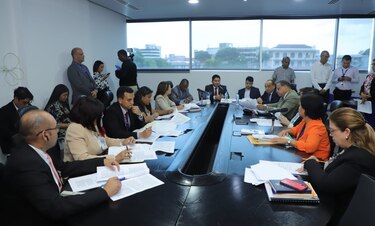 Extienden la discusión del proyecto que crea el proceso de transición en juntas comunales