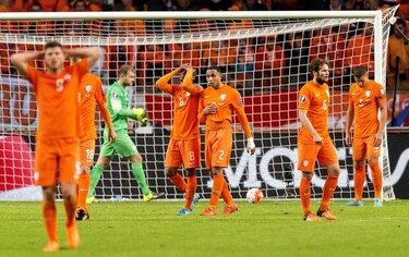 Holanda pierde y no disputará la Eurocopa