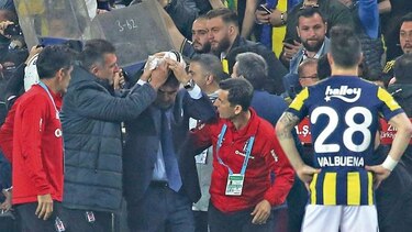 Suspenden juego en Turquía por un golpe al técnico