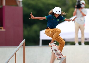 Niñas de 13 años ganan oro y plata en la primera competencia de ‘skate’ femenino de los Juegos Olímpicos