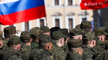 Atrapados en la guerra: los soldados heridos que Rusia vuelve a enviar al frente de batalla con Ucrania
