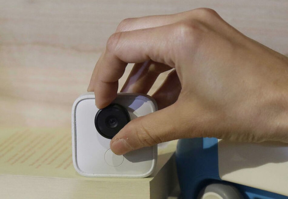 Google presenta cámara que recuerda al infame Google Glass