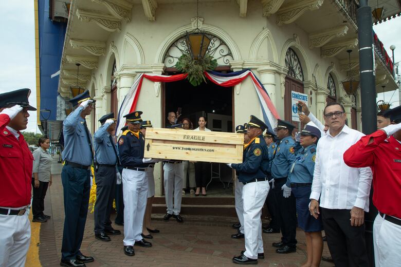 El viaje de la ‘Bandera Herida’: restauración en España y retorno programado para 2026