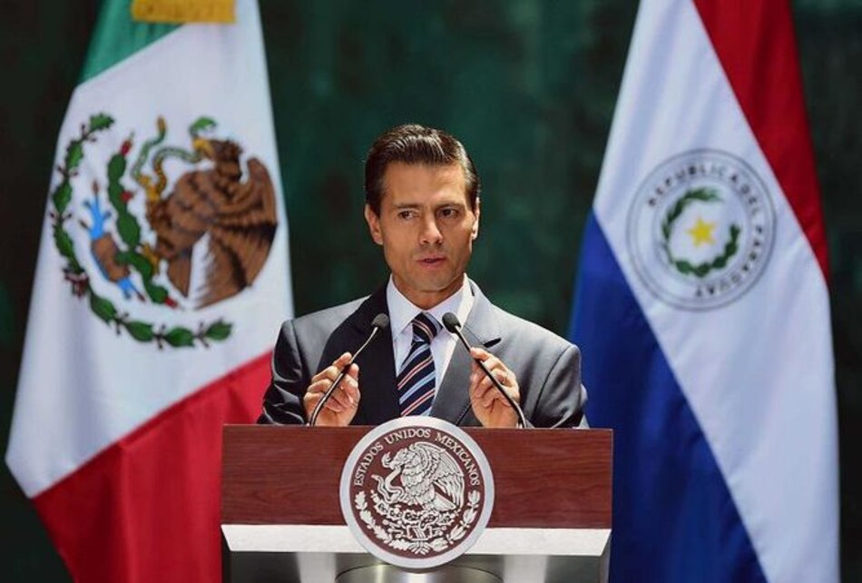 Confirman que presidente Peña Nieto copió textos para su tesis