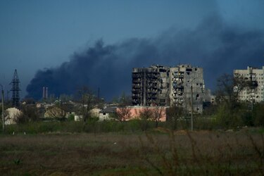 Ucrania afirma que ‘todas las mujeres, niños y ancianos’ fueron evacuados de Azovstal