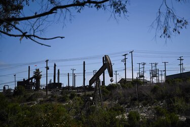 Estados Unidos reporta fuerte caída en reserva de petróleo