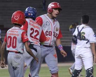 Coclé pasa a la final y defenderá su corona ante Los Santos en el béisbol juvenil