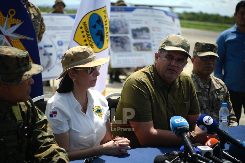 ‘Para el crimen organizado, es más fácil mover a una persona que un kilo de droga’: ministro Juan Manuel Pino