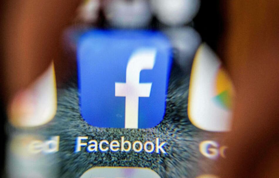 Facebook prohíbe ‘app’ por mal uso de datos