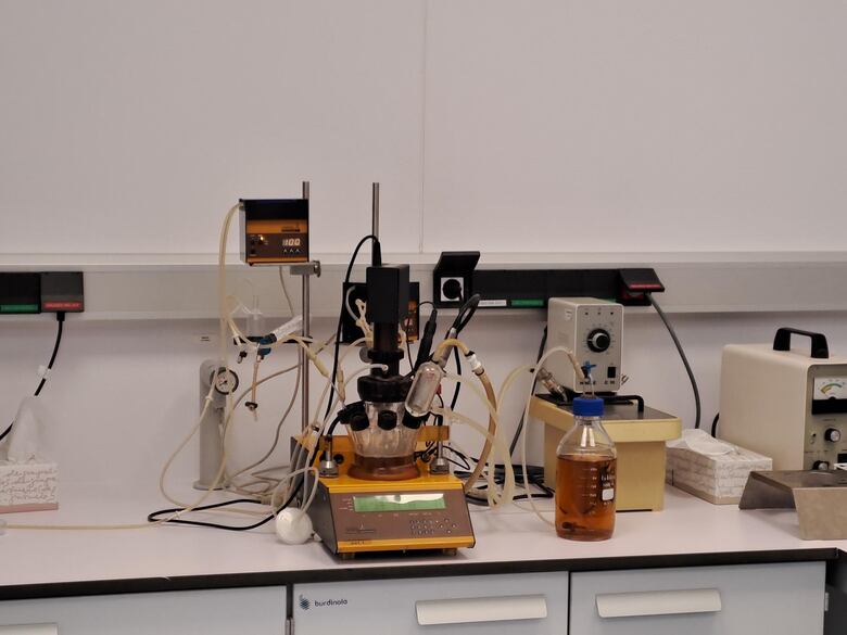 Academia e industria de la salud bucal se reúnen en Barcelona para prevenir enfermedades