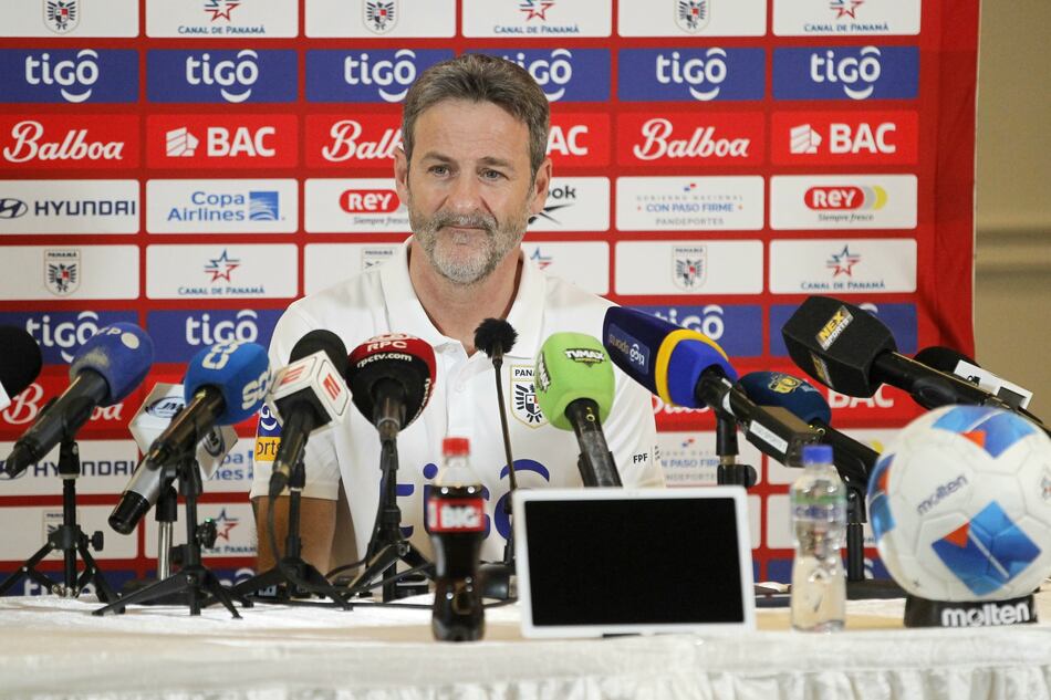 Christiansen: ‘Hay más ilusión que presión; este partido es para todo el país’