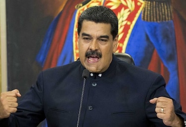 Venezuela y Colombia expulsan agentes consulares