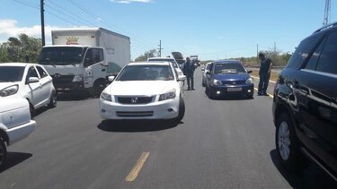Reabren la vía Interamericana luego de compromiso entre Meduca e indígenas