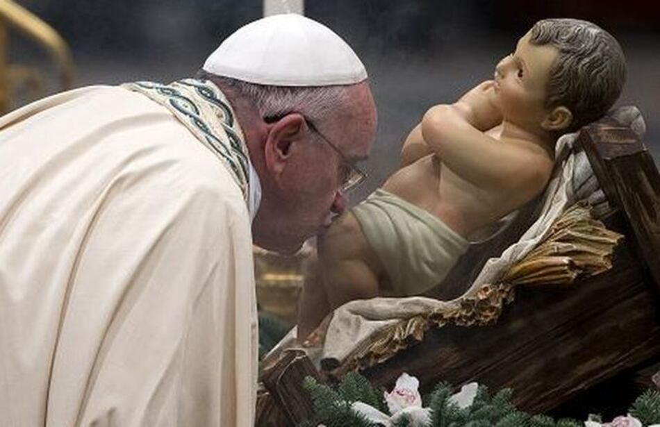 No hay que olvidar fugacidad de la vida, recuerda el papa Francisco