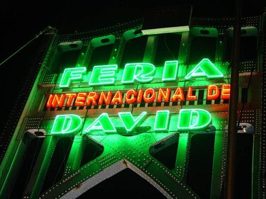 Feria de David reporta más de 13 mil visitantes en su primer día
