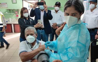 Se inicia vacunación contra la Covid-19 en Chiriquí; se proyecta inmunizar a cerca de 39 mil personas en cuatro días