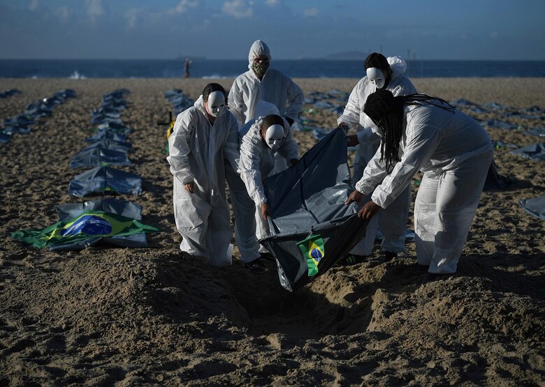 Brasil termina abril con más de 82,000 muertes por covid, el mes más letal de la pandemia