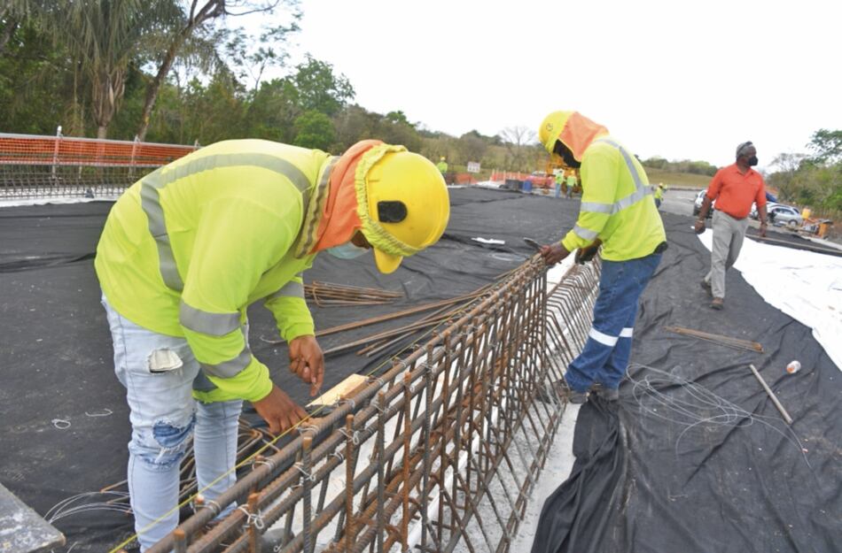 Capac insiste en buscar acuerdo para salvar empleos