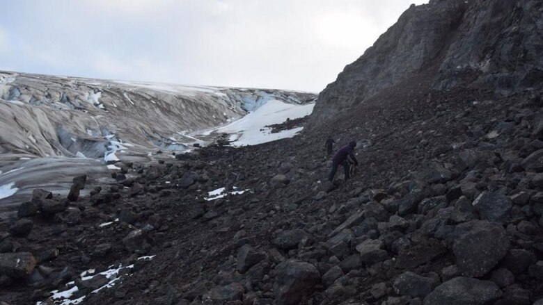 El explorador británico desaparecido hace 65 años en la Antártica cuyos restos fueron encontrados tras el derretimiento de un glaciar