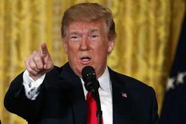 Trump eleva aún más el tono y reafirma controvertidas medidas contra inmigrantes